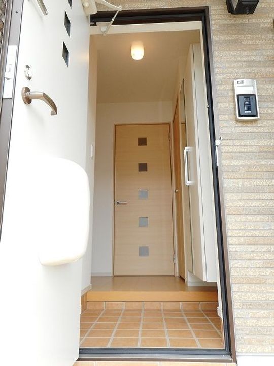 オルキスコートの玄関