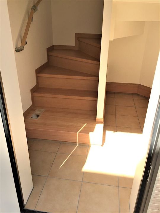 東京都目黒区中目黒5(マンション)の賃貸物件の玄関