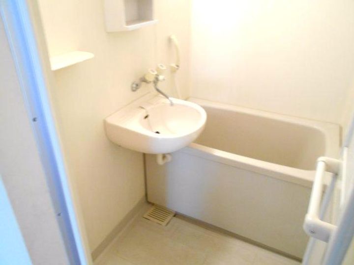 コスモハチヤの風呂