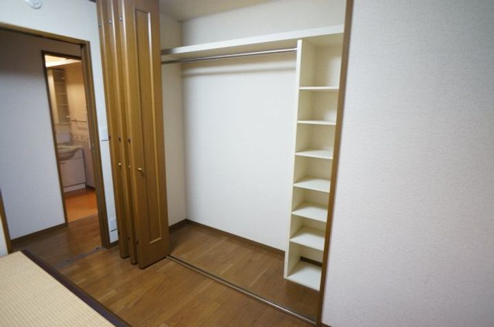 コーポ・タタニの内装