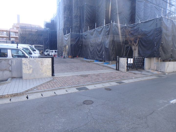 千葉県船橋市本中山4(マンション)の賃貸物件の地図