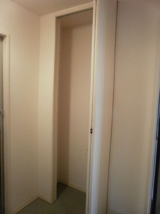 埼玉県さいたま市見沼区大字南中丸(アパート)の賃貸物件の玄関