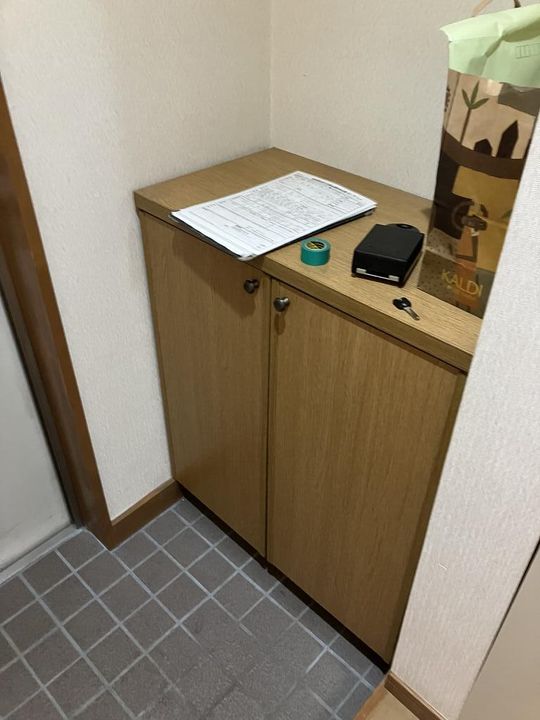 メゾン石江の玄関