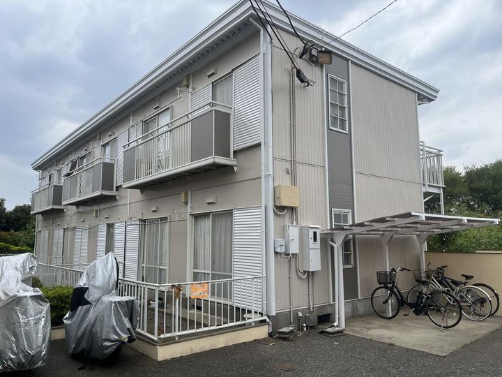 向山ハイツの外観
