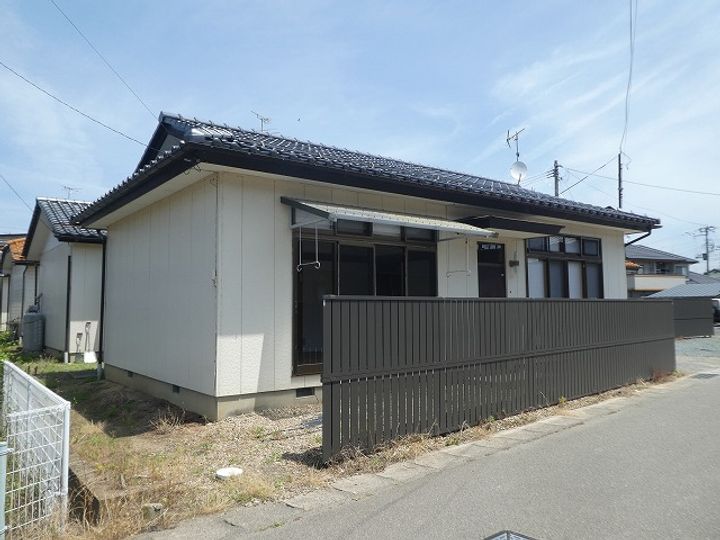 福島県伊達市保原町字実町(一戸建)の賃貸物件の外観