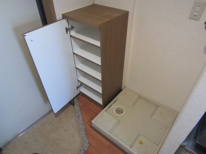 プレミール野比の玄関