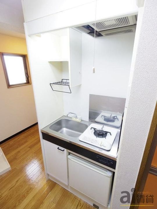 東京都東村山市本町2(マンション)の賃貸物件のキッチン