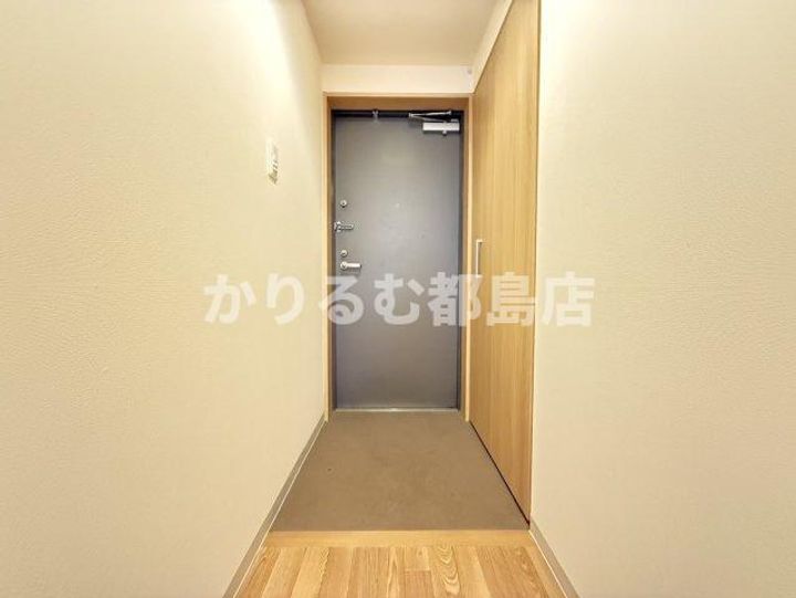 マンションはりげんの玄関