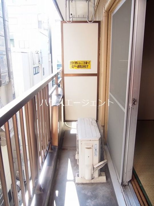 佐治ビルの内装