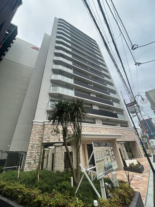 プレジオ九条の外観