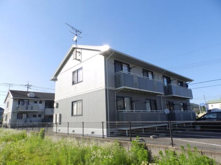 広島県福山市神辺町大字新湯野(アパート)の賃貸物件の外観