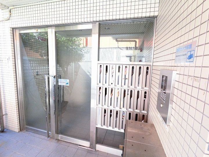 グランディール三津屋の地図