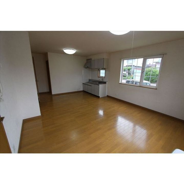 リバティパオの居間