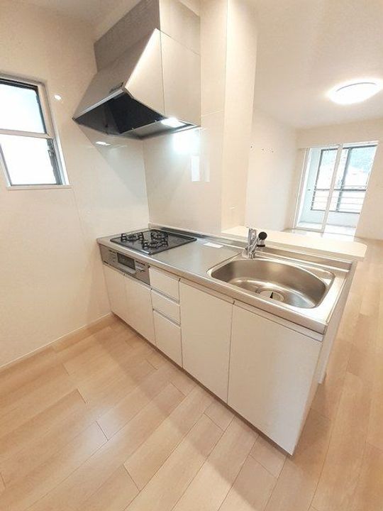 新潟県見附市南本町1(アパート)の賃貸物件のキッチン