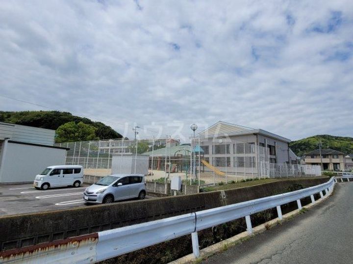 ビレッジハウス拾石3号棟の周辺