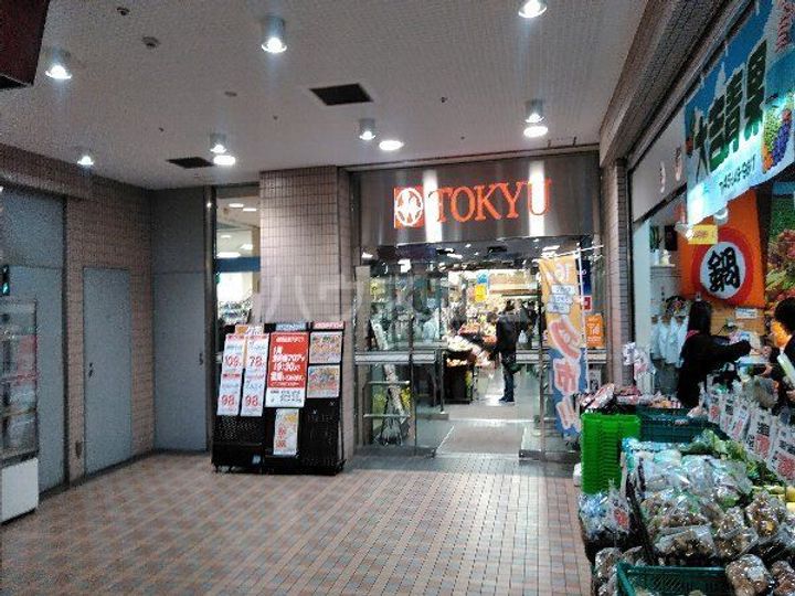 ユーカリヒルズの周辺