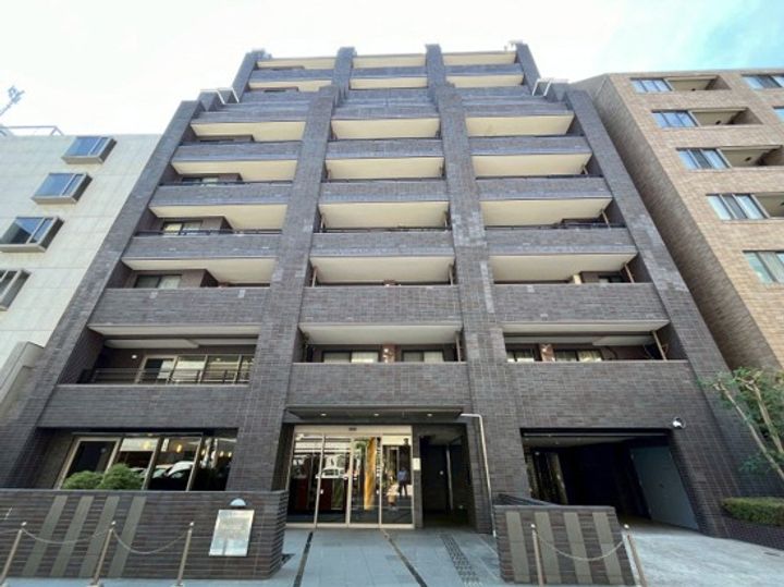 京都府京都市中京区菊水鉾町(マンション)の賃貸物件の外観