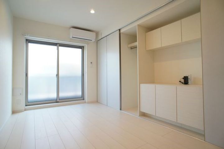 リブリ・ブランメゾン壱番館の居間