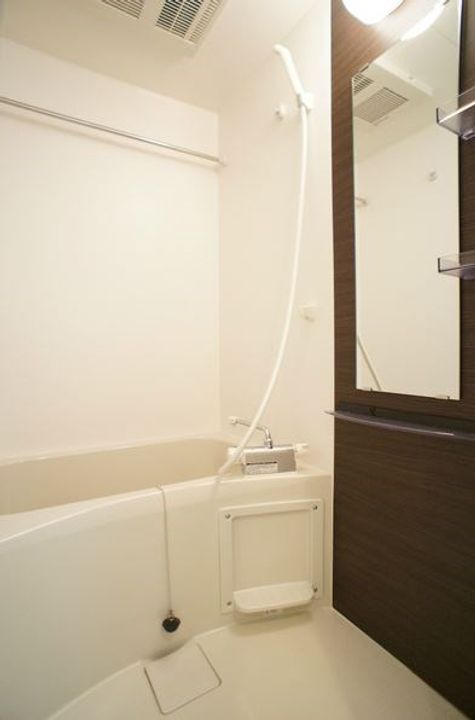 リブリ・ブランメゾン壱番館の風呂