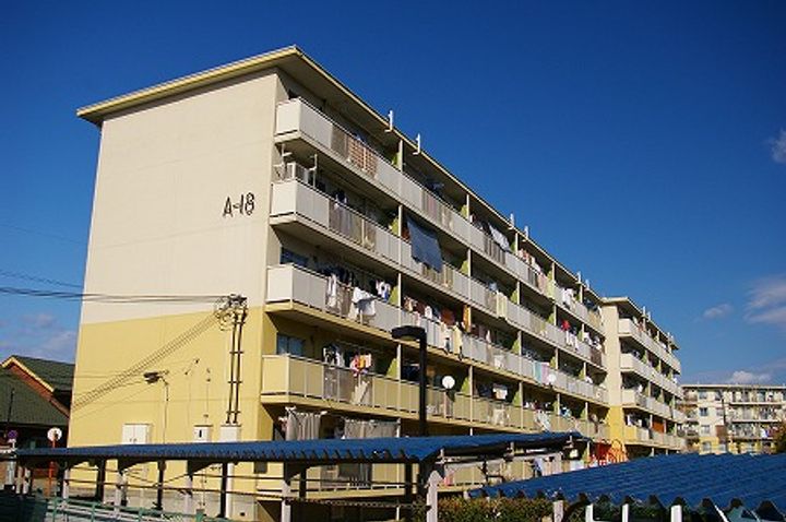 公社賃貸SMALIO 下田部Bの外観