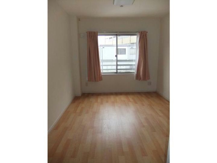 静岡県裾野市今里(マンション)の賃貸物件の内装