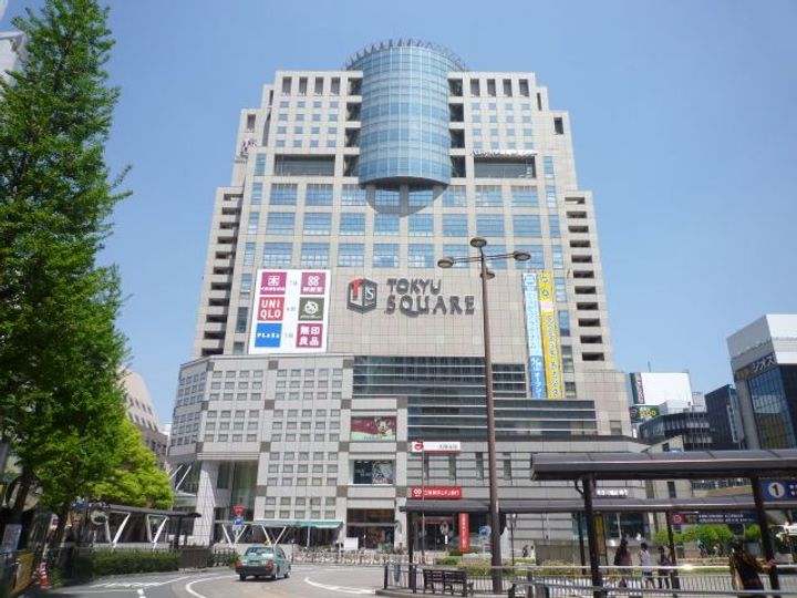 レトワル明神町ビルの周辺