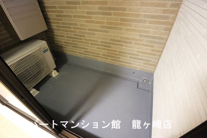 リーフレットIIの内装