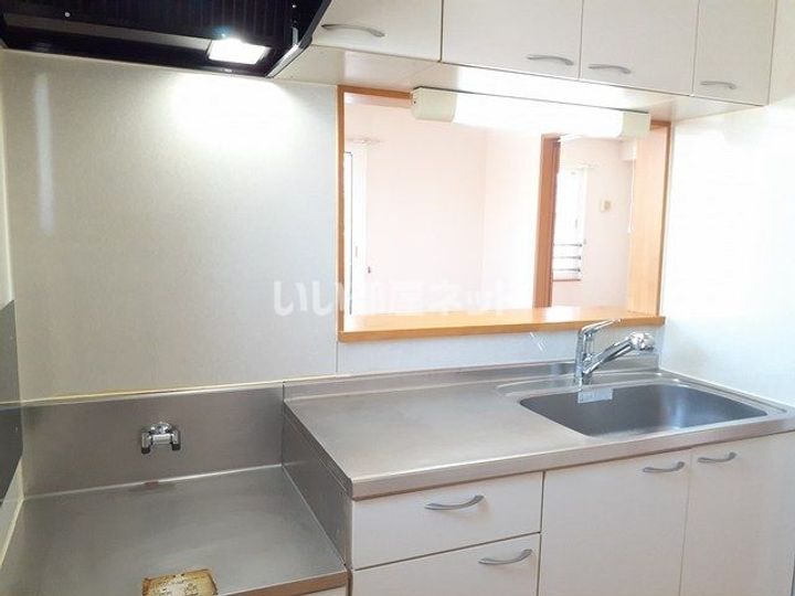 埼玉県草加市吉町4(アパート)の賃貸物件のキッチン