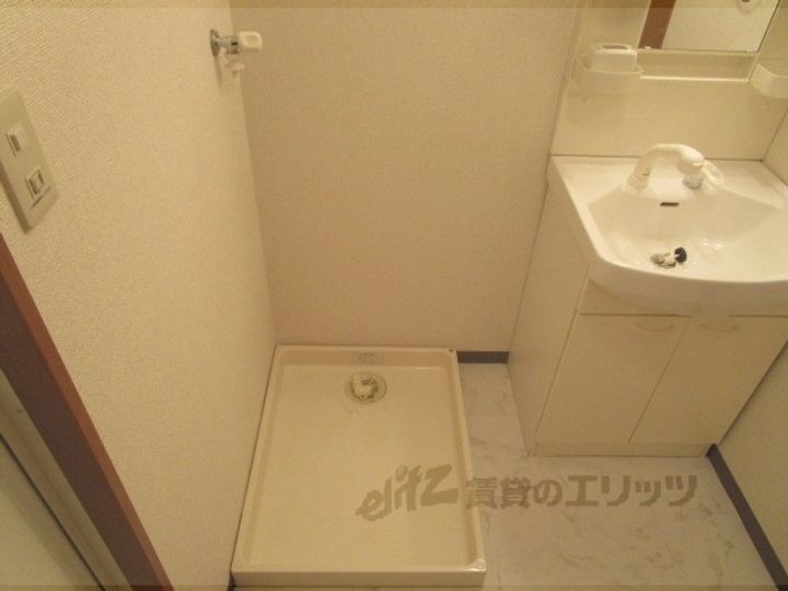 クレストコートの内装