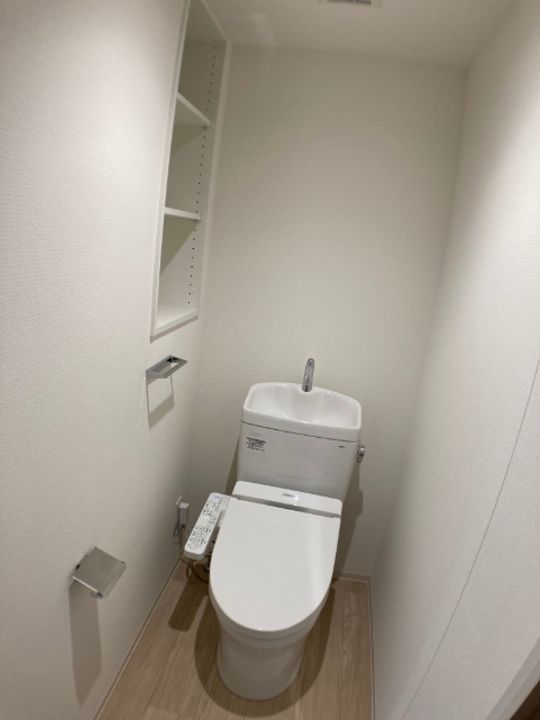 プライマル船橋の内装