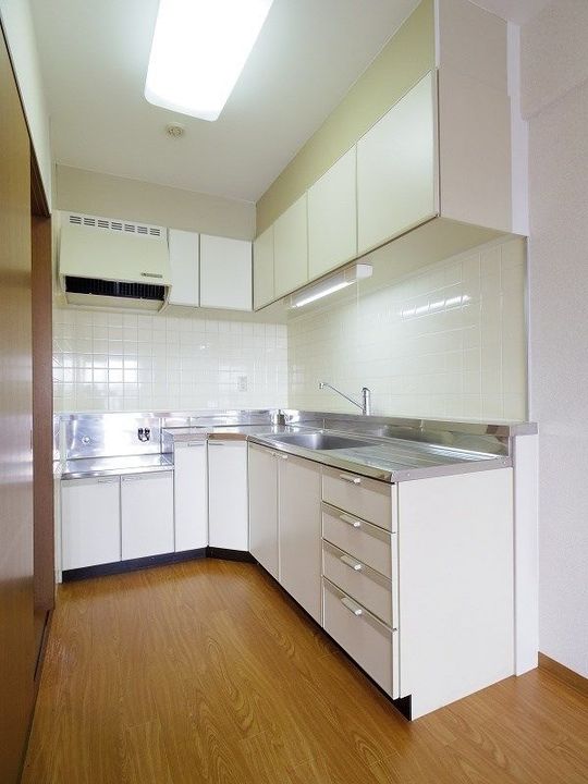 埼玉県朝霞市溝沼2(マンション)の賃貸物件のキッチン