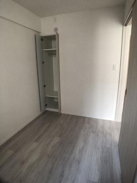 プレジール入谷の内装