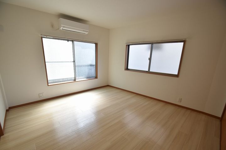 Park and River Apartmentの内装