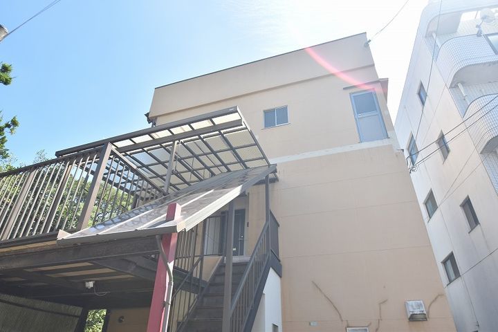 Park and River Apartmentの外観