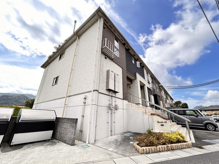 広島県東広島市黒瀬町楢原(アパート)の賃貸物件の外観