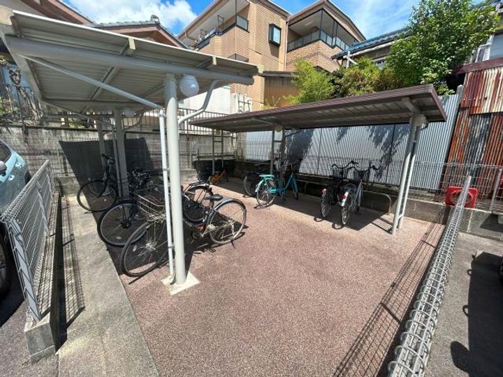 愛知県名古屋市名東区亀の井3(アパート)の賃貸物件の地図