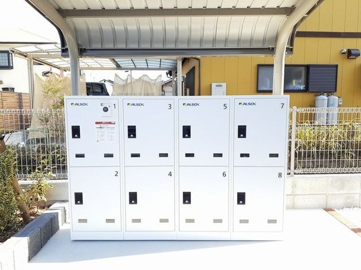 エレガンス IIIの地図