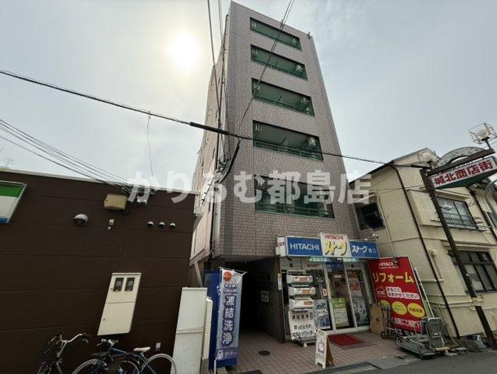 リバティ旭の外観