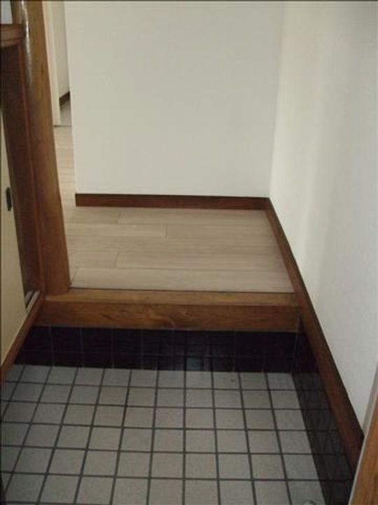 コーポ吉川の玄関