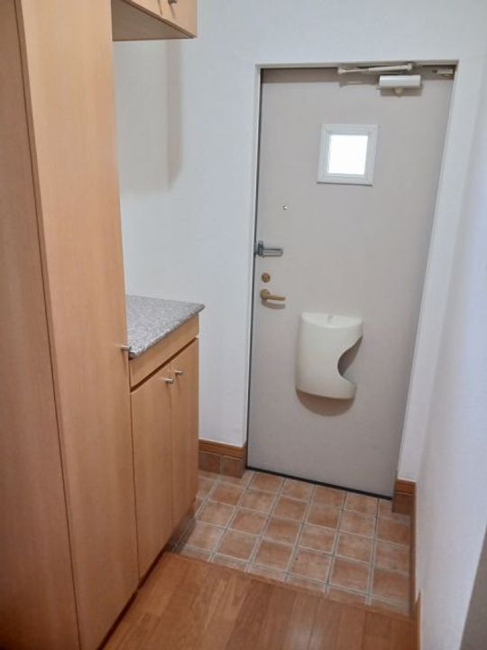 福島県福島市丸子字石名田(アパート)の賃貸物件の玄関