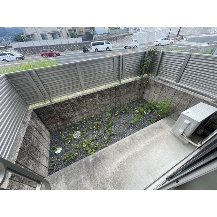 アザック花園の内装