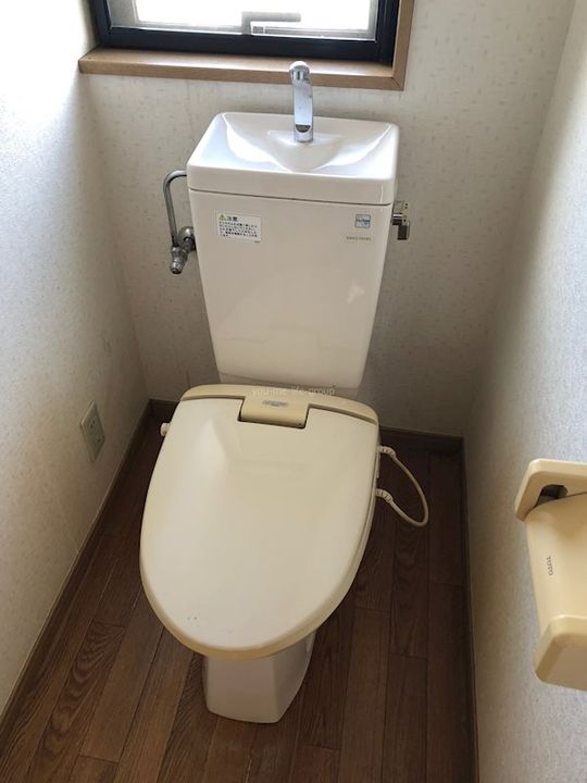 中川ビルの内装