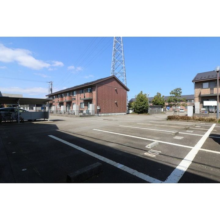 エルフタウン吉久の地図