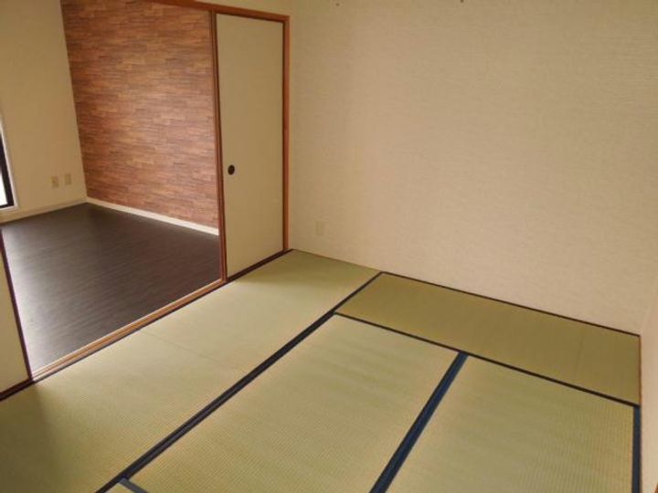 ヴィラ村崎の内装