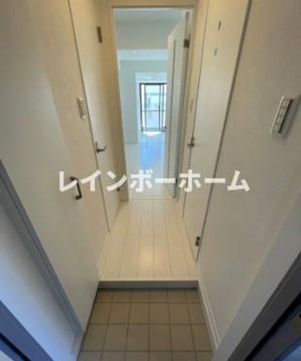 千葉県松戸市西馬橋蔵元町(マンション)の賃貸物件の玄関