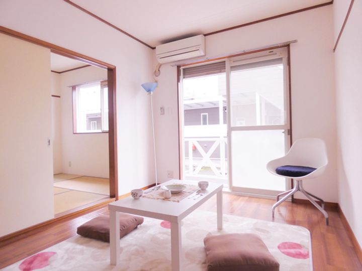 ソサイエティホームズBの居間