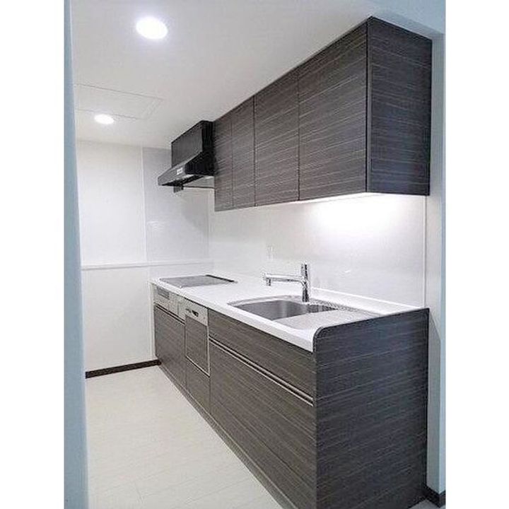 プレミスト琴似スカイクロスタワーのキッチン