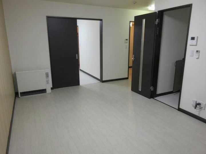 クレストIIIの居間