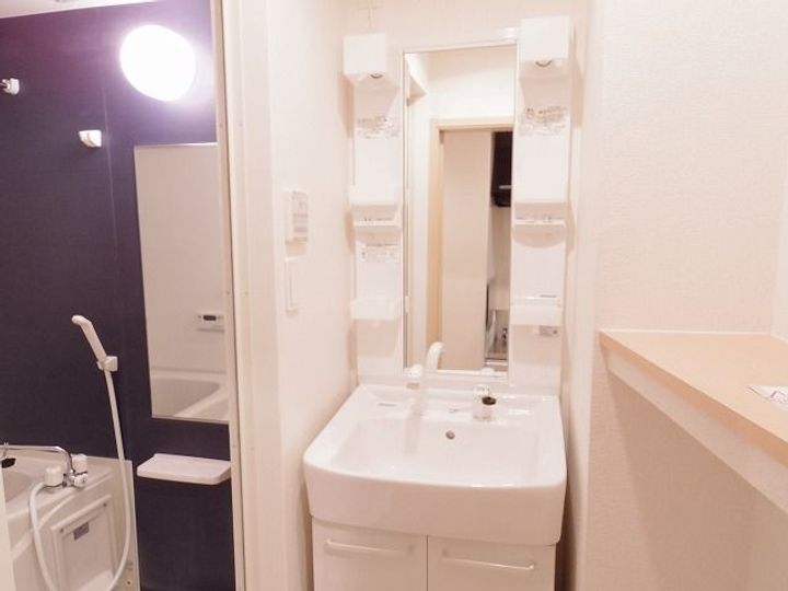 クレセント ルーンの内装