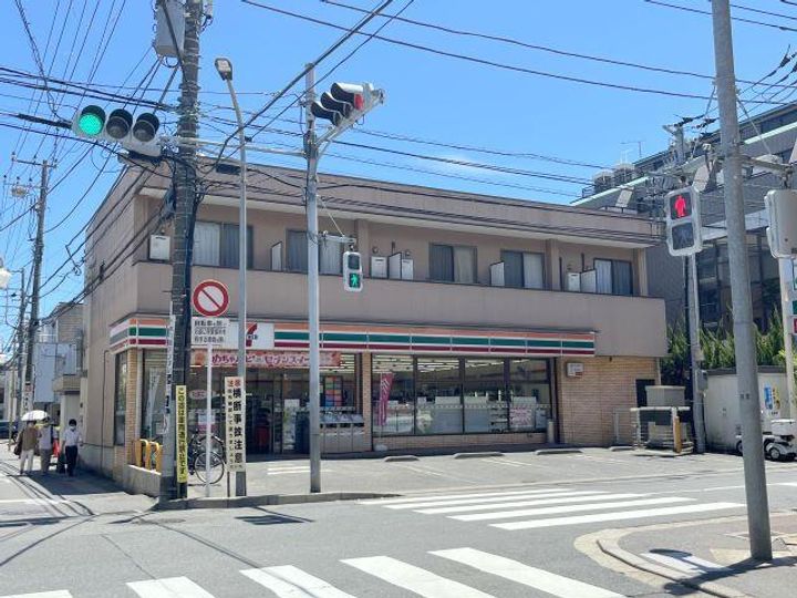 シャトウドゥリベルテの周辺